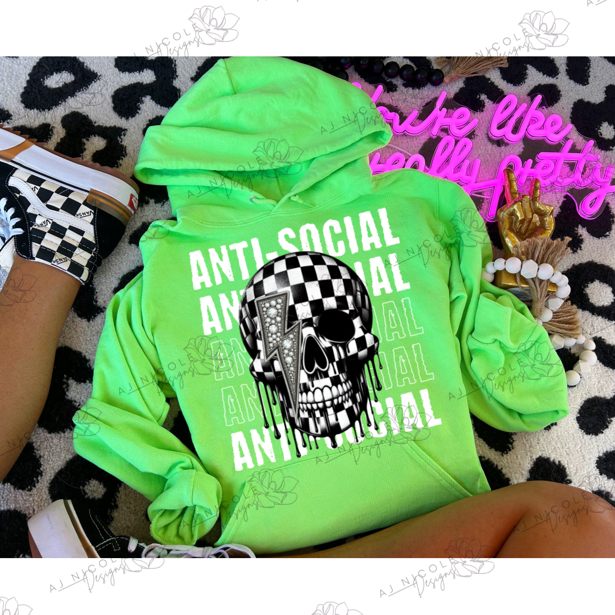 Neon - AntiSocial