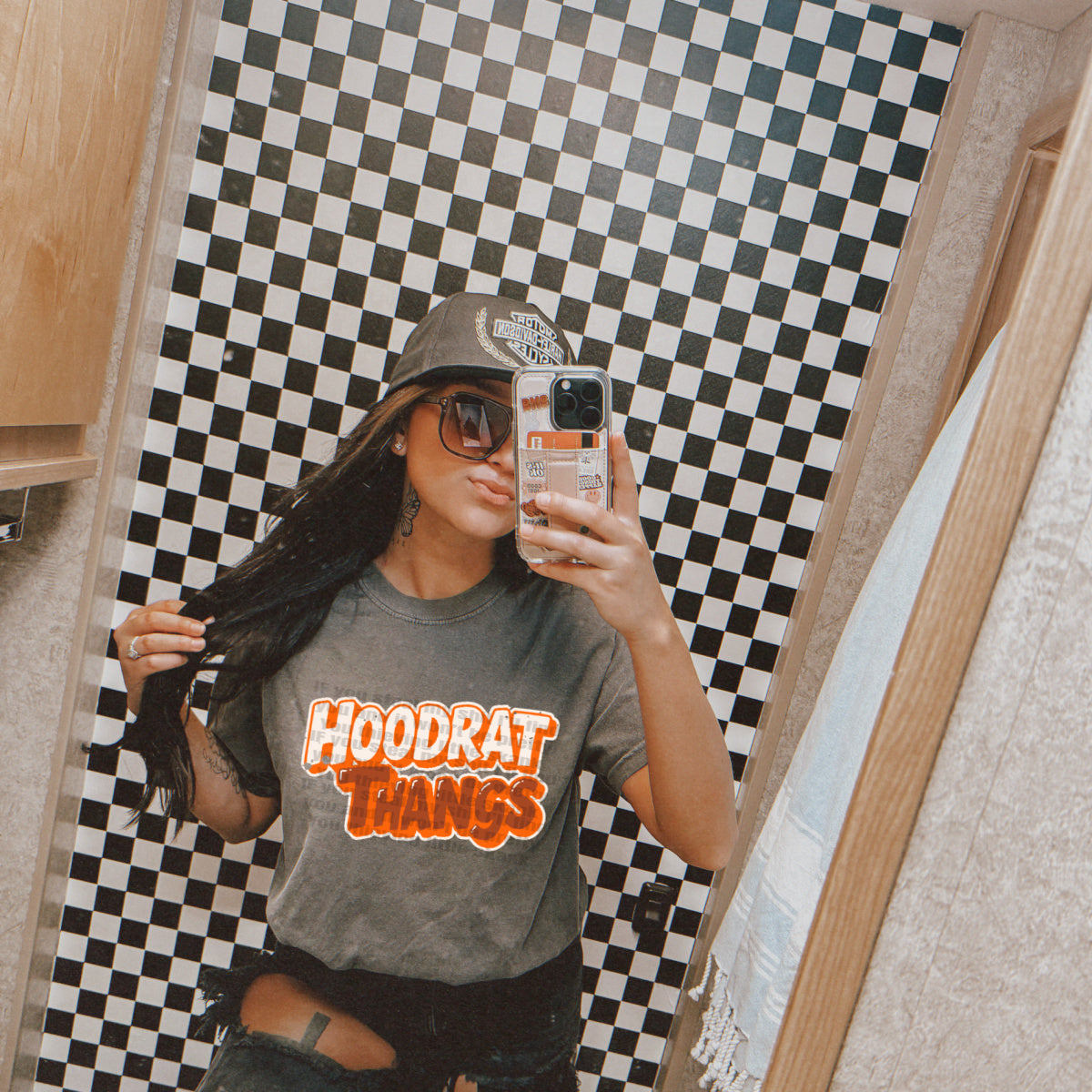 Hoodrat Thangs